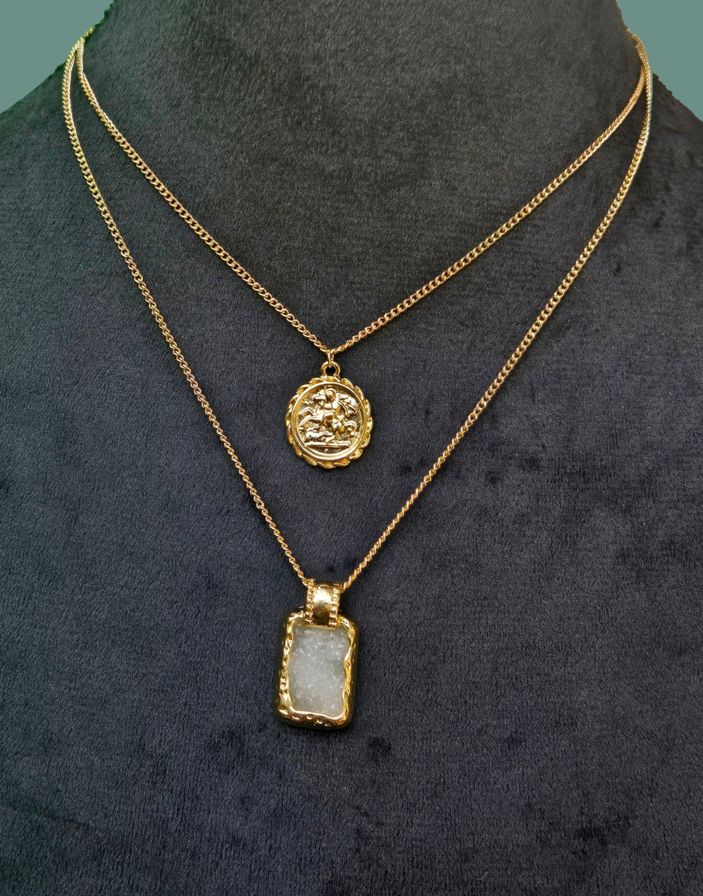 Blushy Stone Pendant Necklace - MELYSE