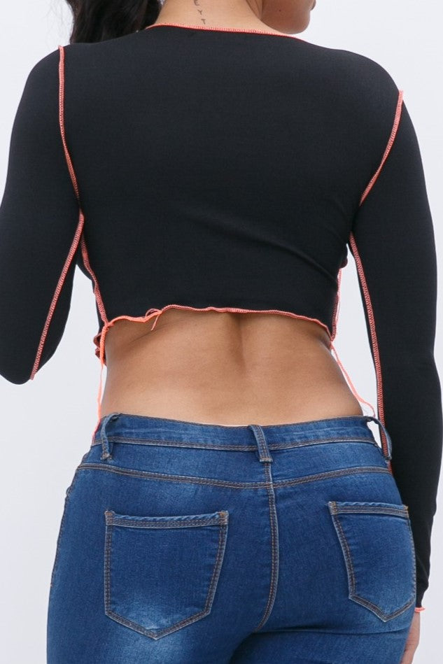 OUTSTITCH BOTTOM CUT CROP TOP